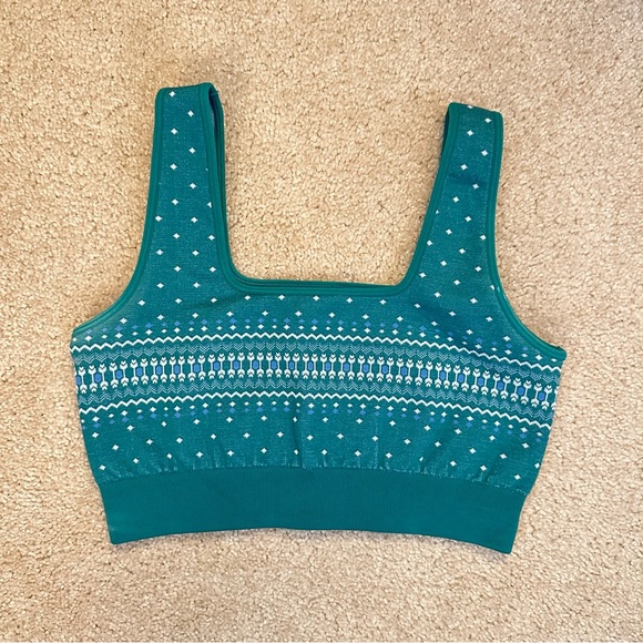 Fabletics | fair isle seamless bra - Picture 3 of 7